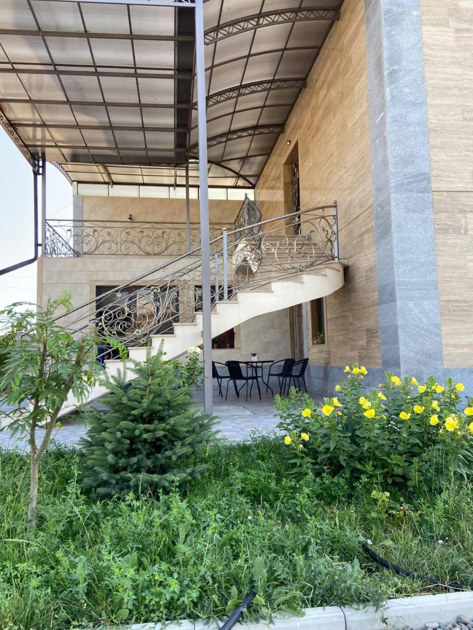 Rubenyan Guest House Artashat Exterior photo